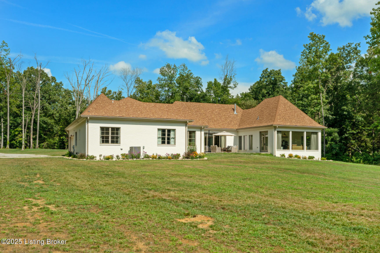 Listing Image 62