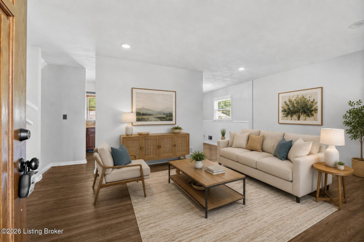 Listing Image 6