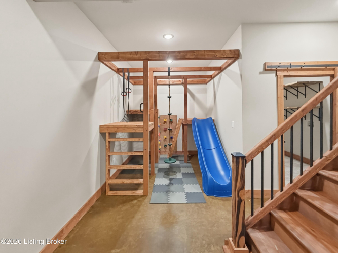Listing Image 49