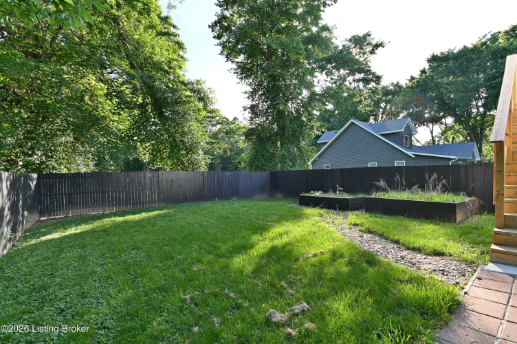 Listing Image 37