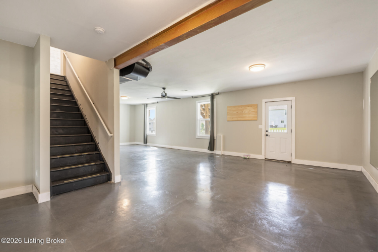 Listing Image 31