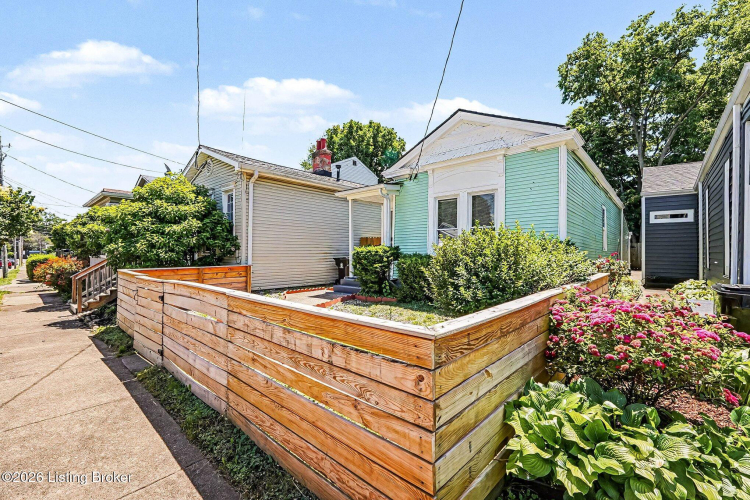 Listing Image 21