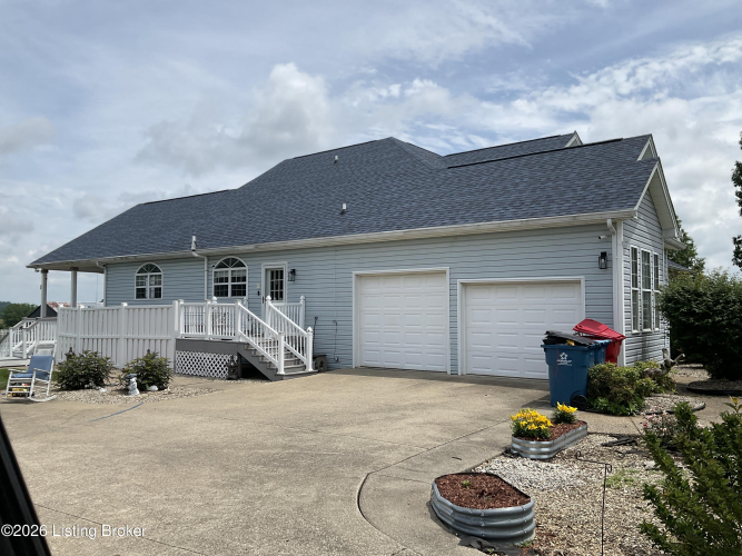 Listing Image 83