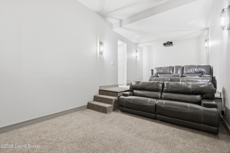Listing Image 52