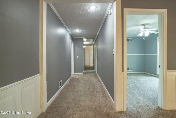 Listing Image 53