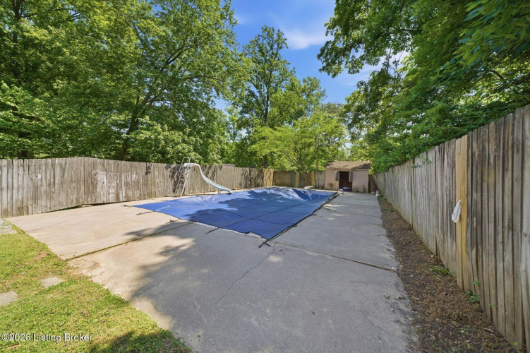 Listing Image 45