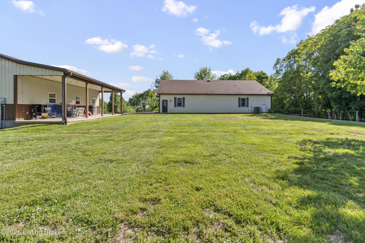 Listing Image 38