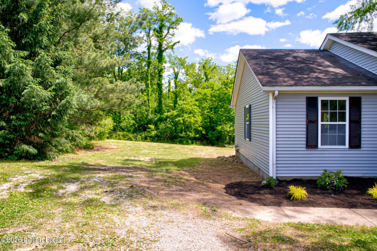 Listing Image 24