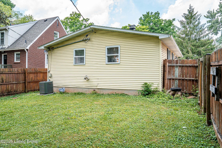 Listing Image 28