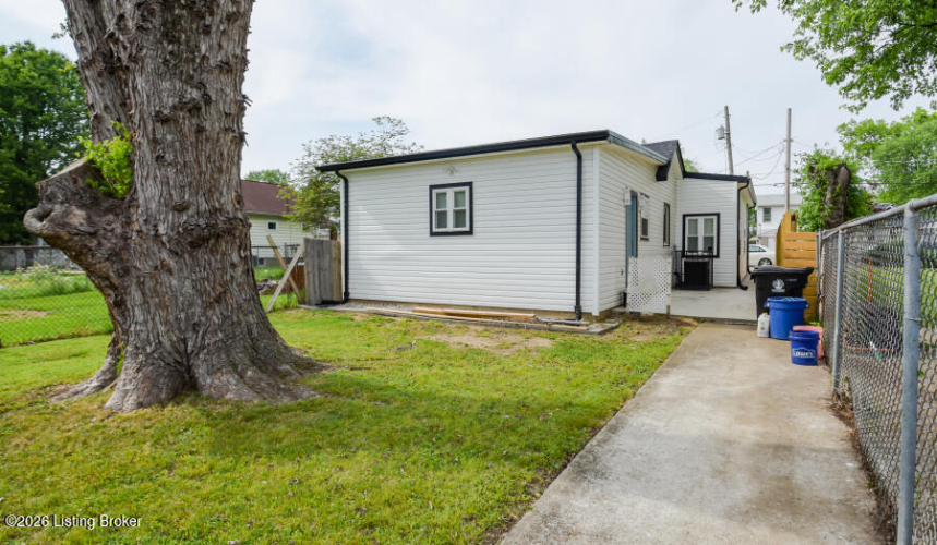 Listing Image 39