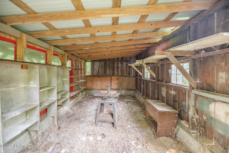 Listing Image 28