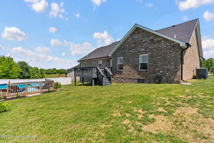Listing Image 40
