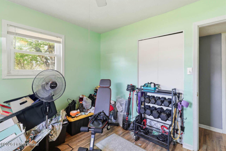 Listing Image 21