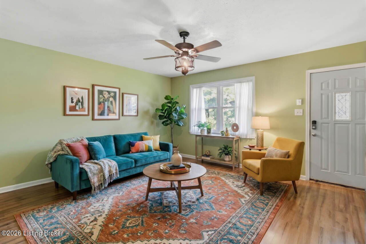 Listing Image 6