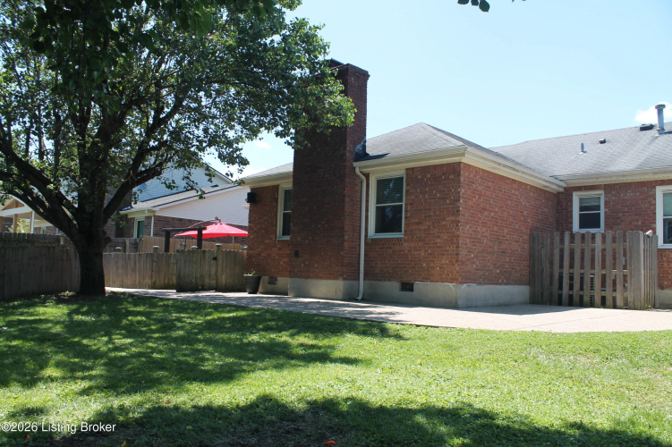 Listing Image 14