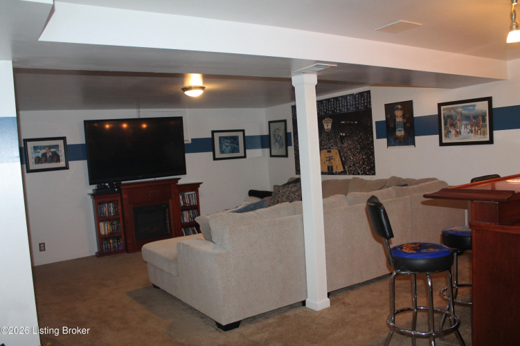 Listing Image 37