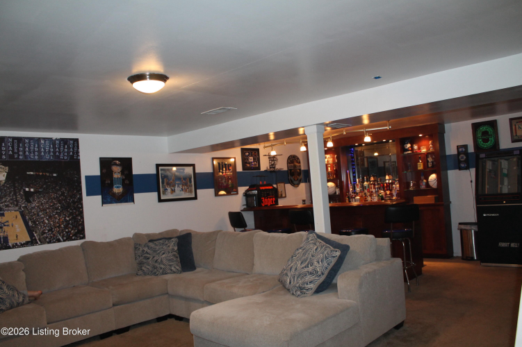 Listing Image 39
