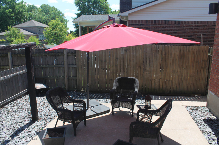 Listing Image 6