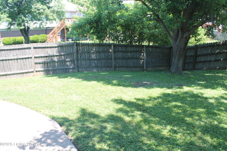 Listing Image 10
