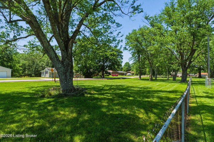 Listing Image 44