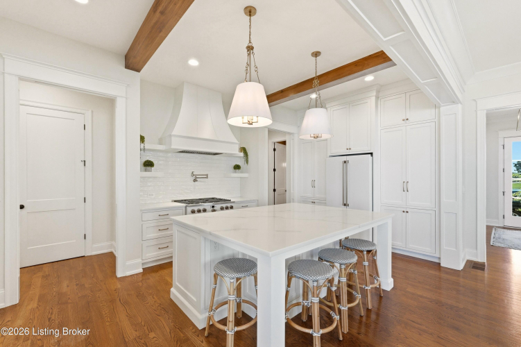 Listing Image 13