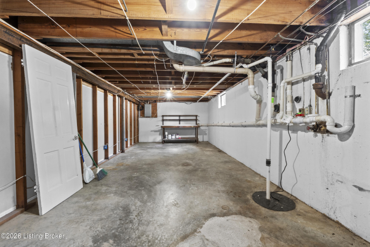 Listing Image 29