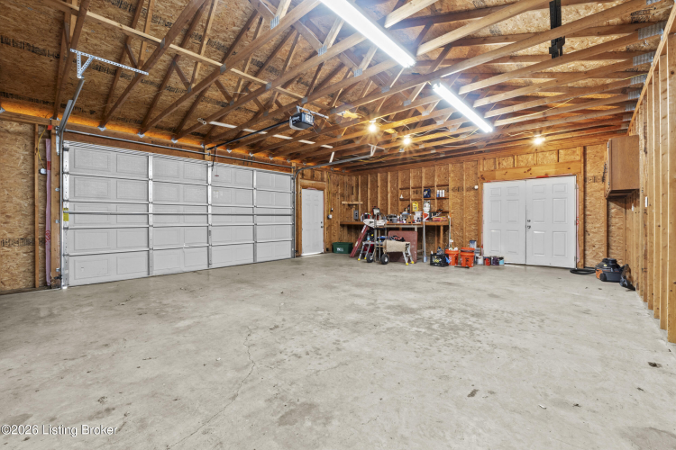 Listing Image 52