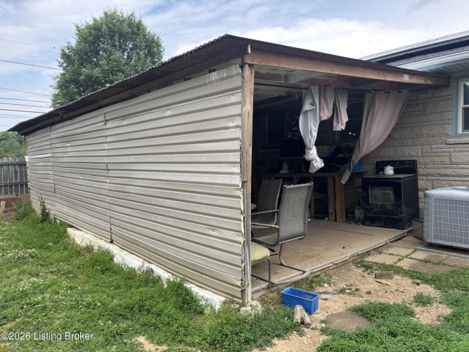 Listing Image 18