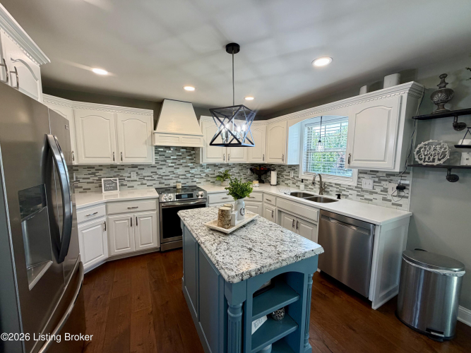 Listing Image 15