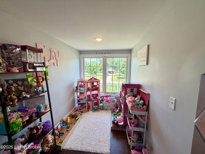 Listing Image 51