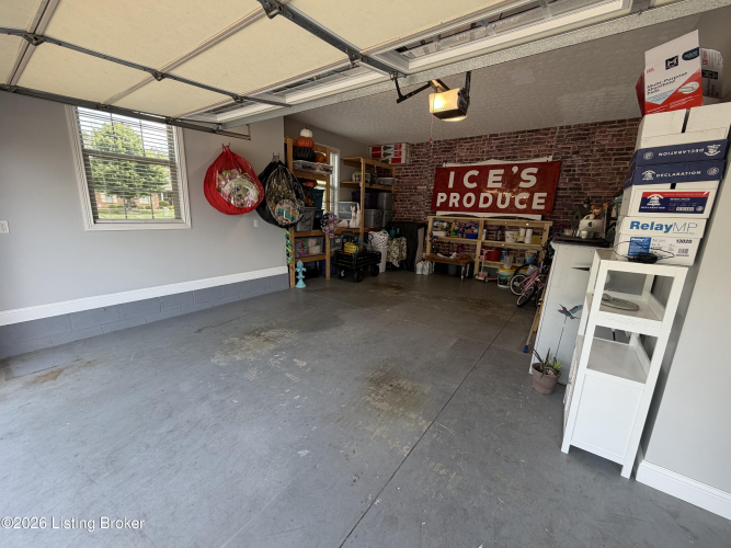 Listing Image 54