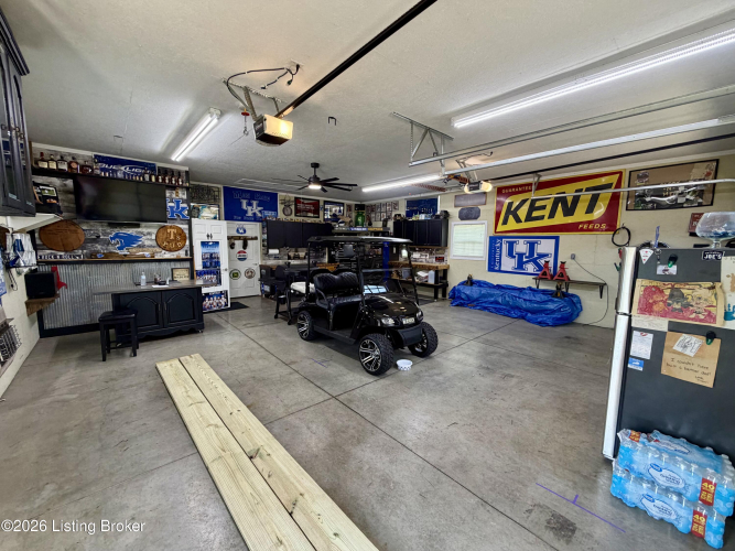 Listing Image 57