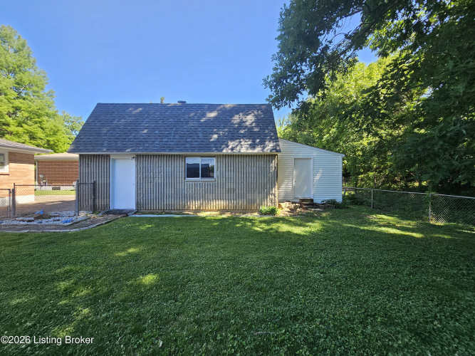 Listing Image 7