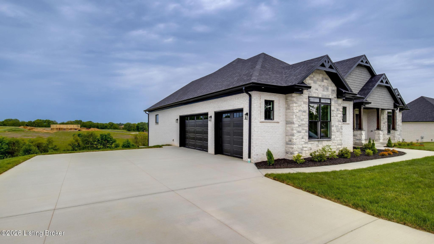 Listing Image 85