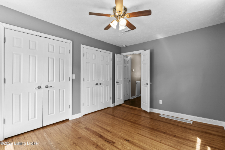 Listing Image 25