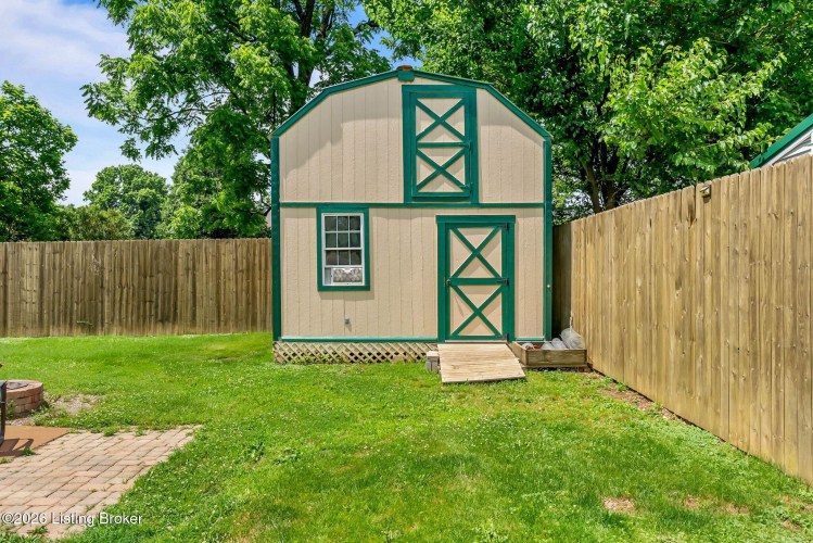 Listing Image 42