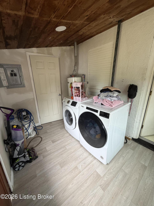 Listing Image 19