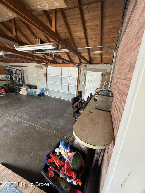 Listing Image 30