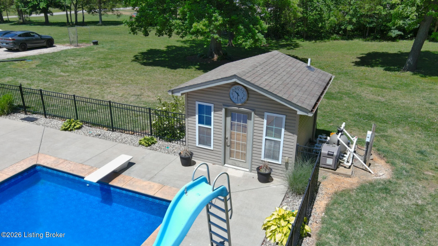 Listing Image 15