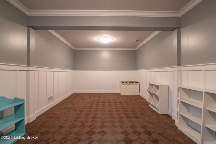 Listing Image 80