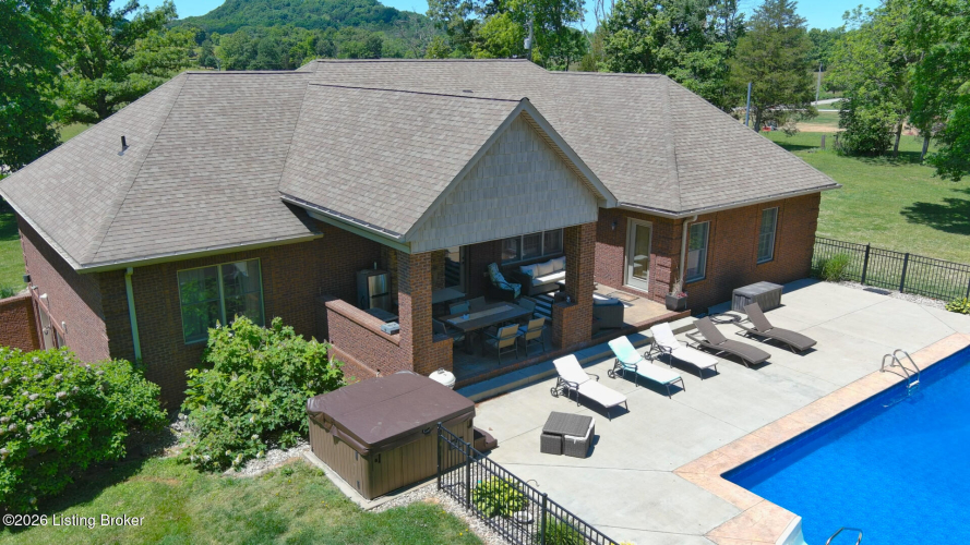 Listing Image 84