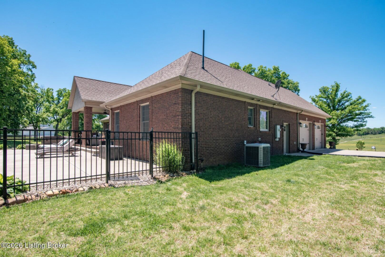 Listing Image 87