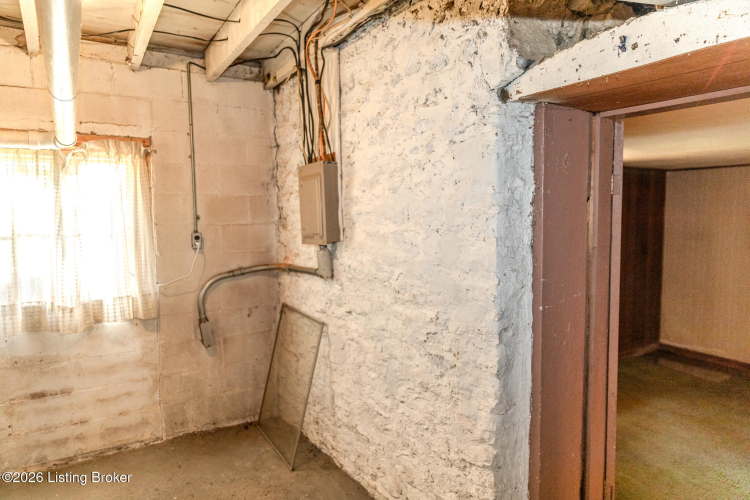 Listing Image 31