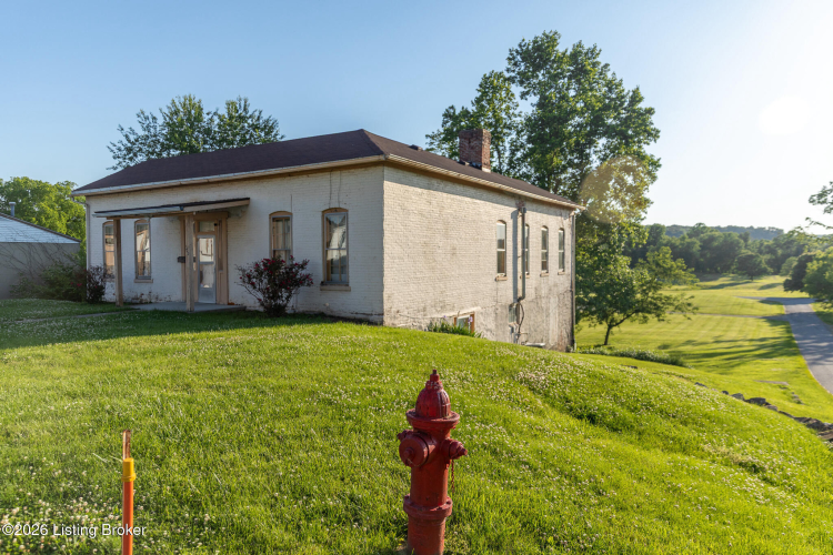 Listing Image 52