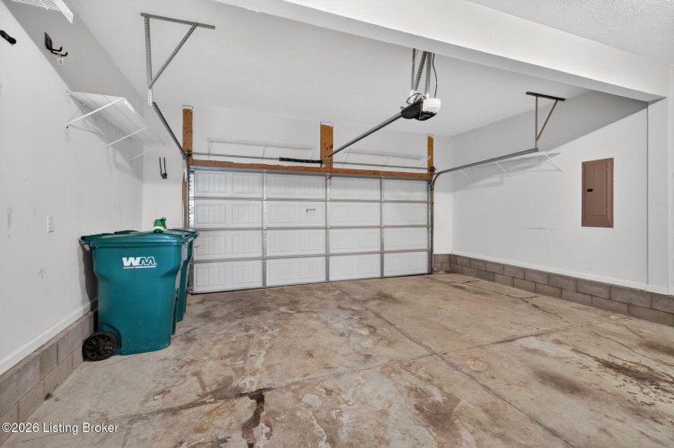 Listing Image 50