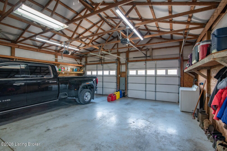 Listing Image 43