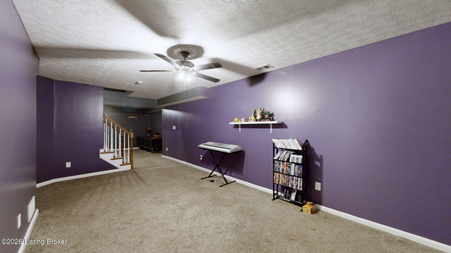Listing Image 28