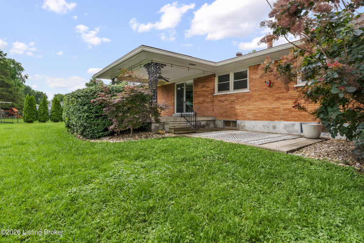 Listing Image 64