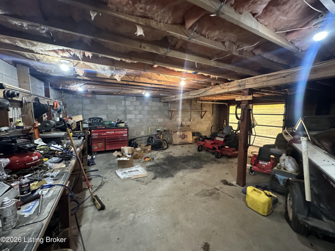 Listing Image 41