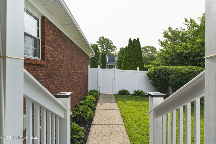 Listing Image 29